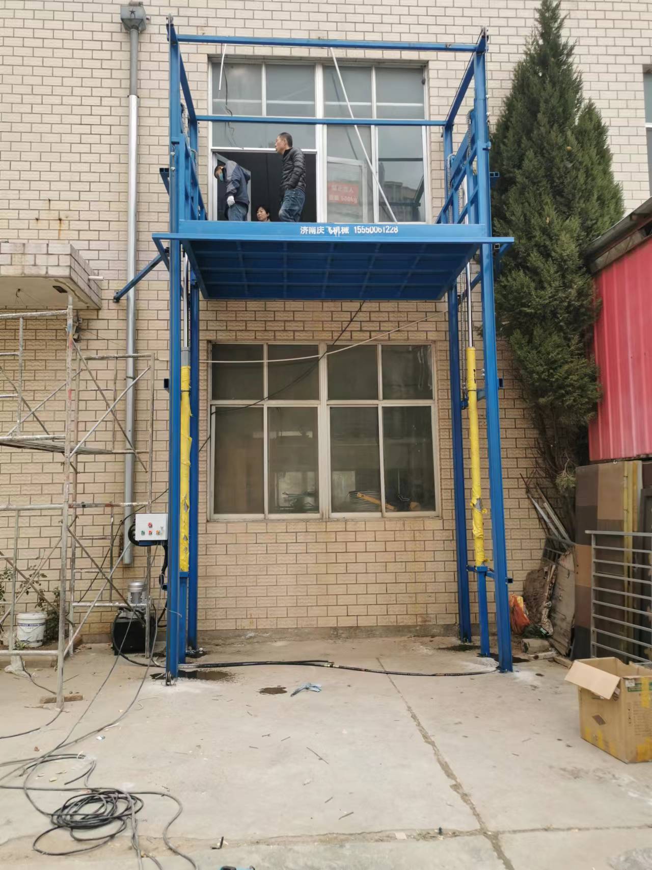 導軌式升降機電機電壓失穩(wěn)的影響有哪些？